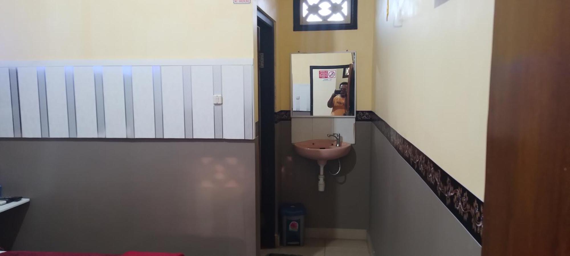 New Kami Homestay Banyuwangi  Εξωτερικό φωτογραφία