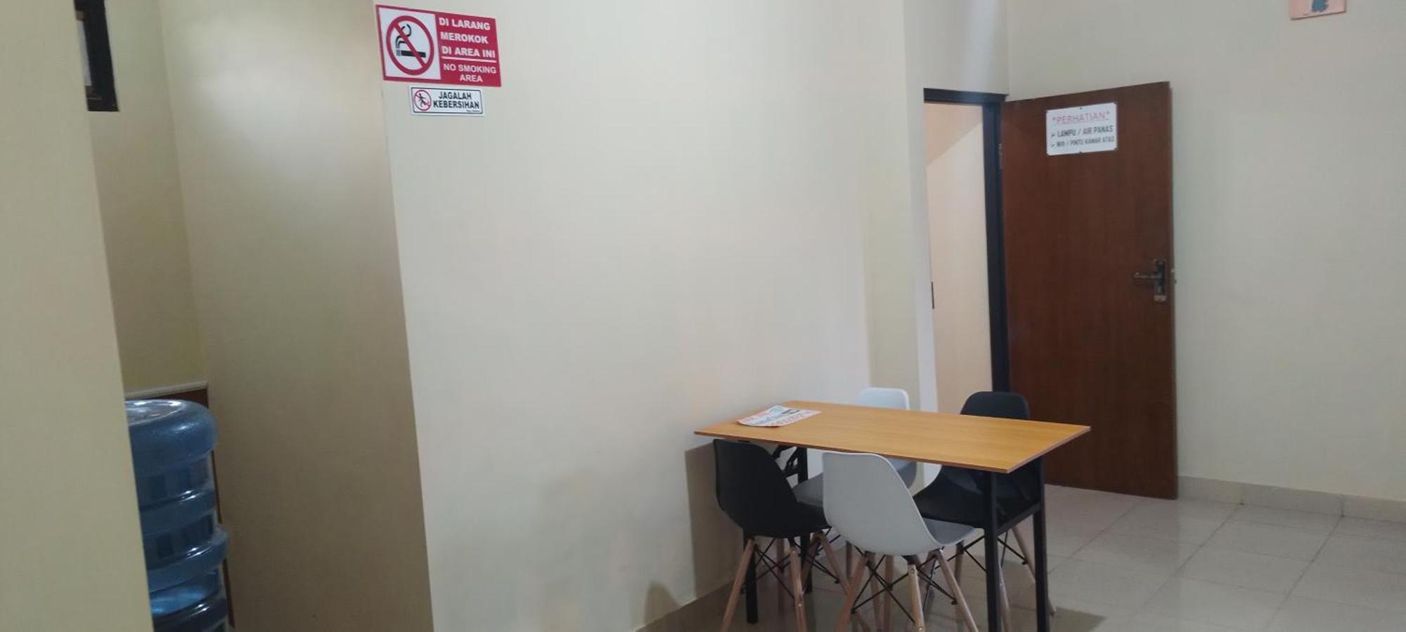 New Kami Homestay Banyuwangi  Εξωτερικό φωτογραφία