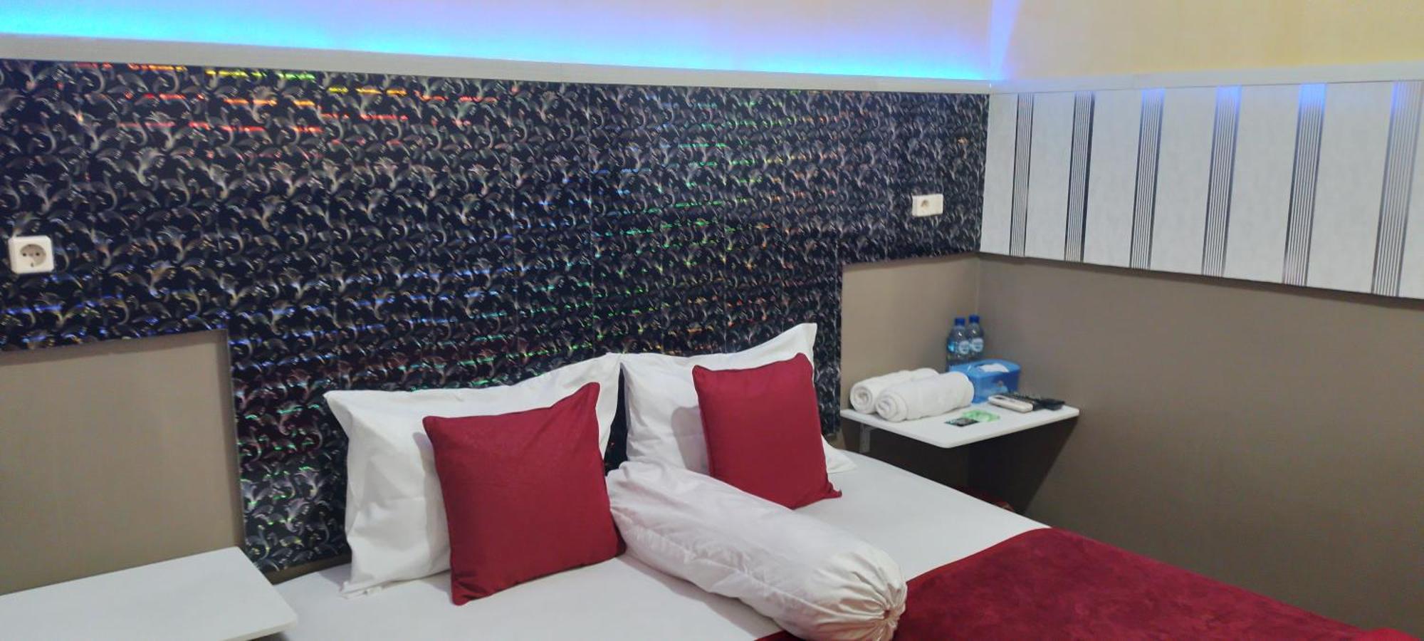 New Kami Homestay Banyuwangi  Εξωτερικό φωτογραφία