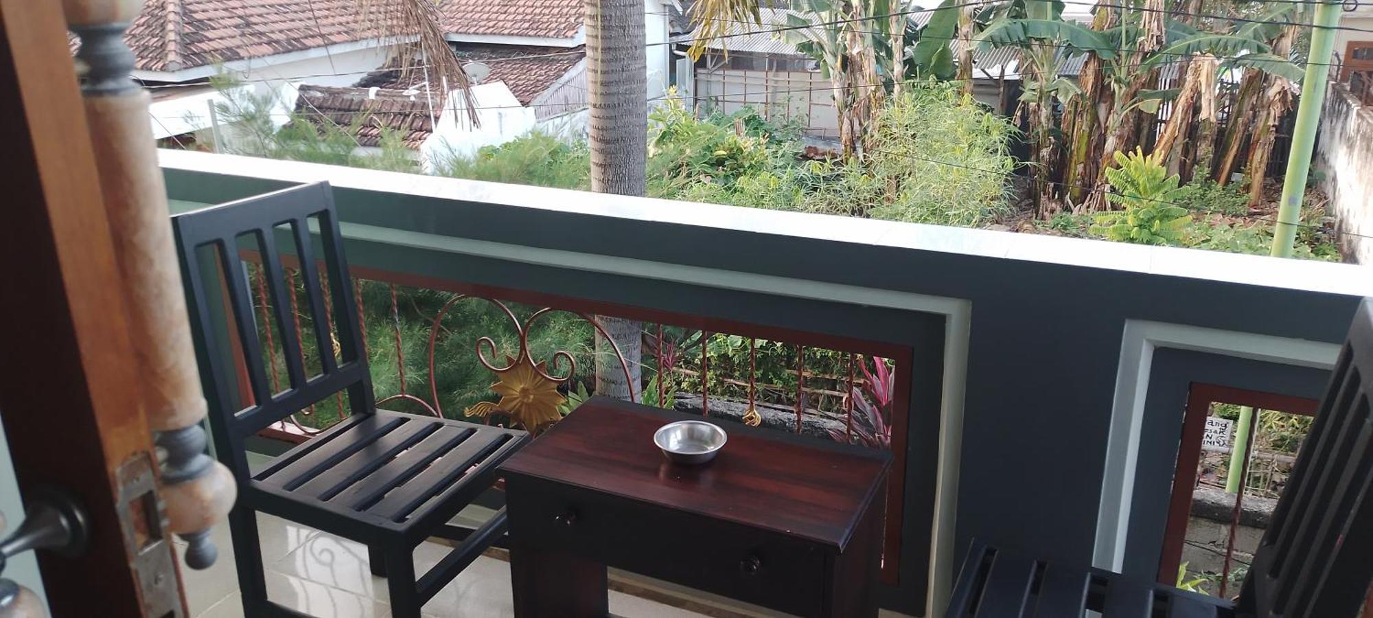 New Kami Homestay Banyuwangi  Εξωτερικό φωτογραφία